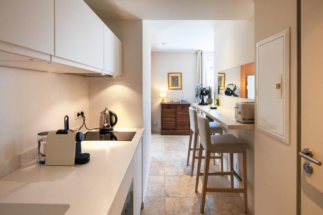 Les Suites De Catherine, La 35 Nancy Buitenkant foto